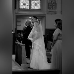 Floral lace bridal cathedral veil
